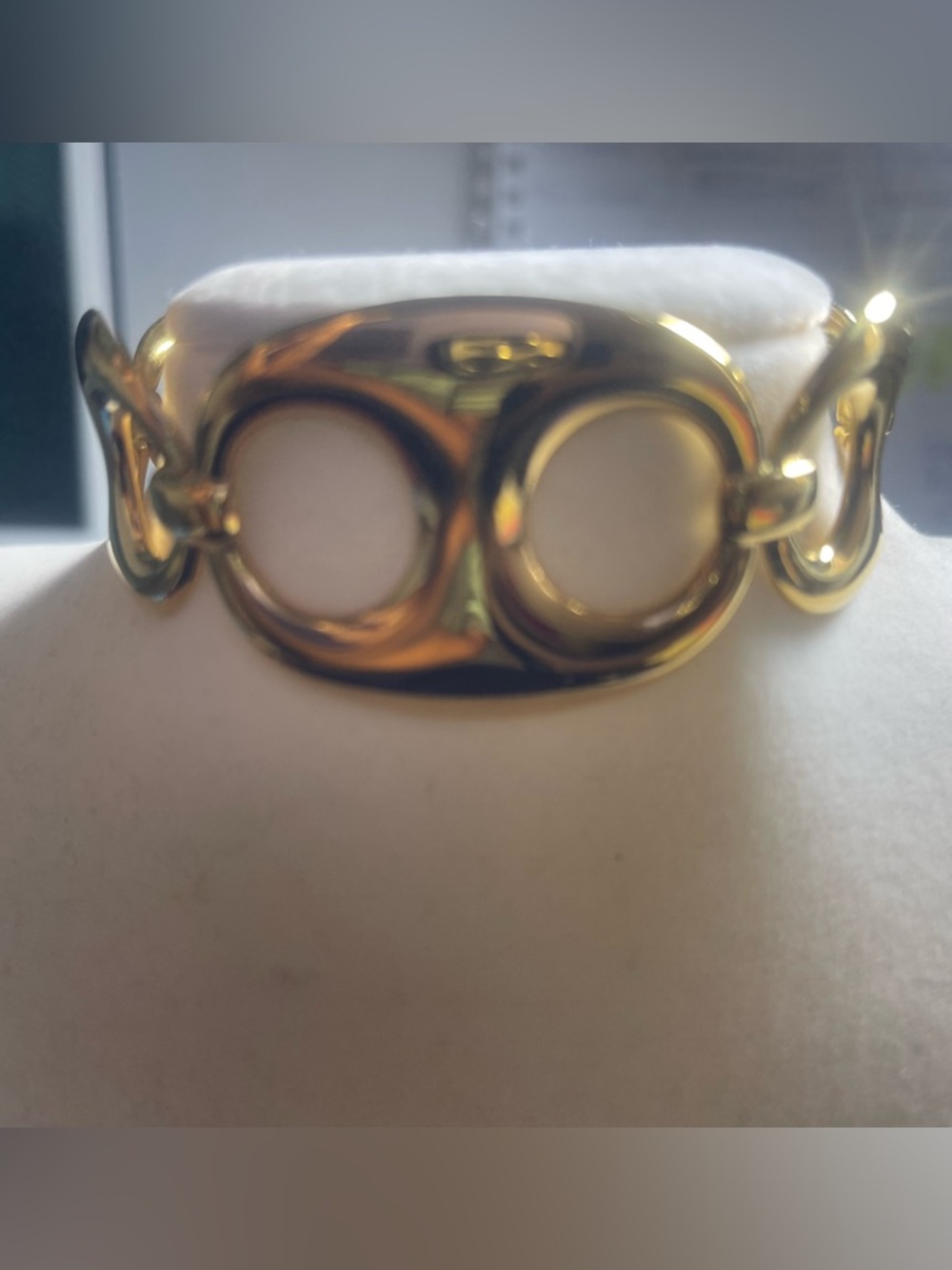 Adjustable Gold Bangle - Picture 4 of 5